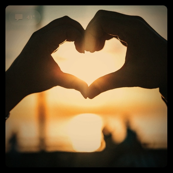 Meet your Posher, Cori - Picture 2 of 2